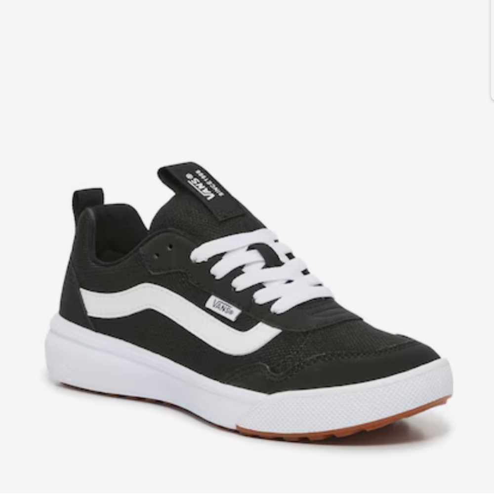 Women’s Vans Range EXP Low-Top Sneakers
